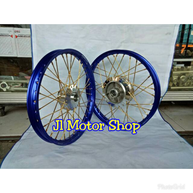 Paketan Velg Jari Jari Ring 17 Beat Vario Scoopy Spacy Vario 125 Vario 150