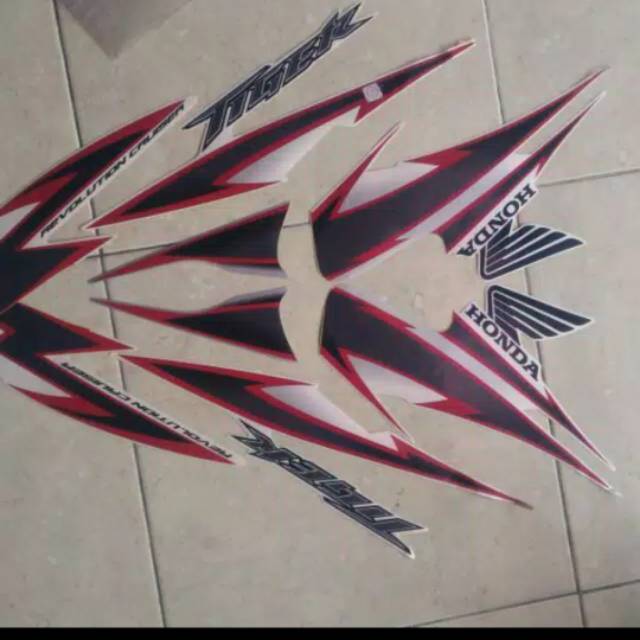 Striping tiger revo 2011 putih