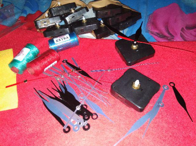 Mesin  Jam Dinding Per Lusin