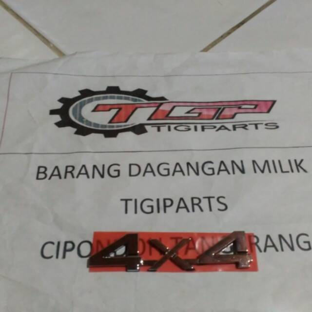Emblem 4x4 pajero sport original
