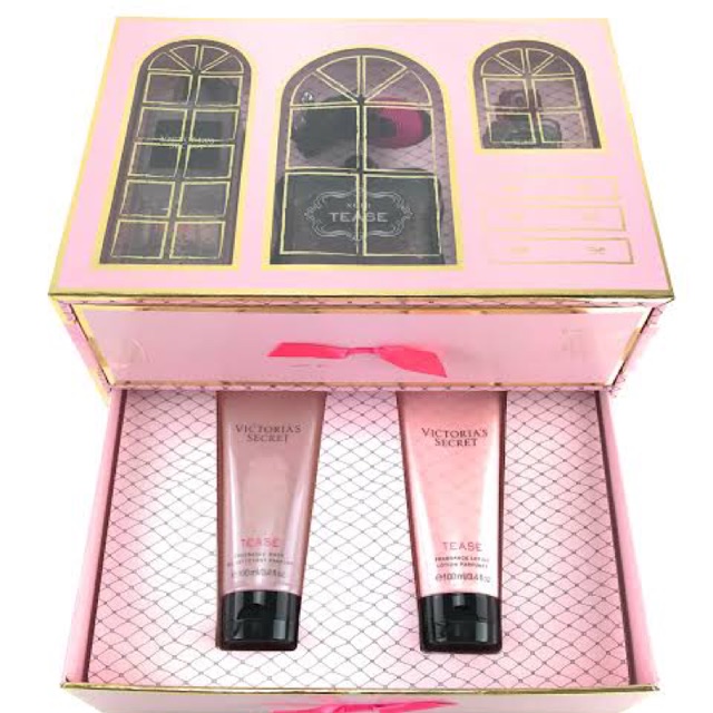 Victoria Secret Tease Deluxe Gift set