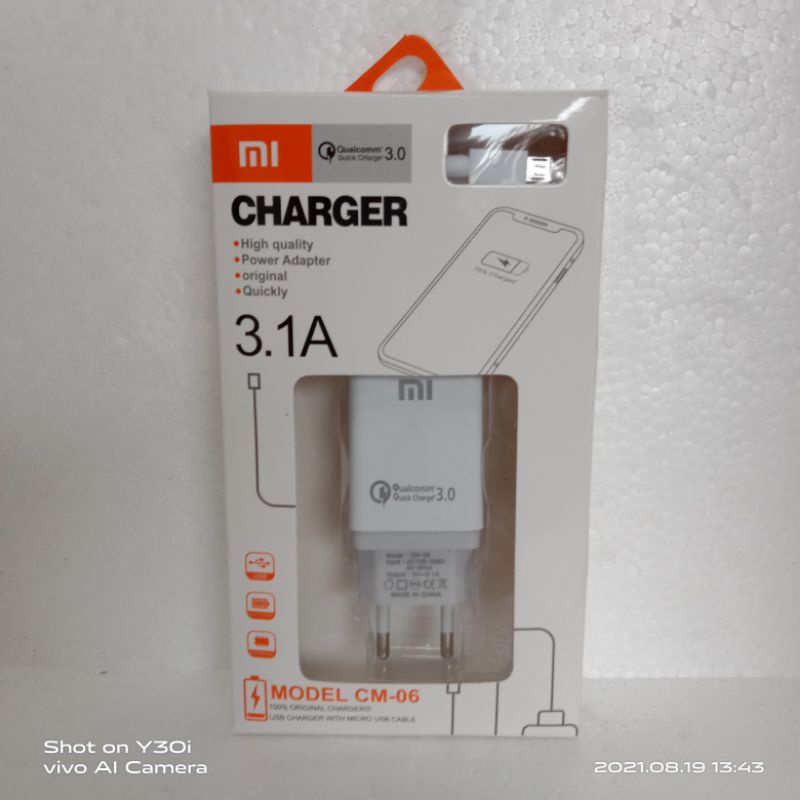 CHARGER 3.1A Qualcomm CM-06