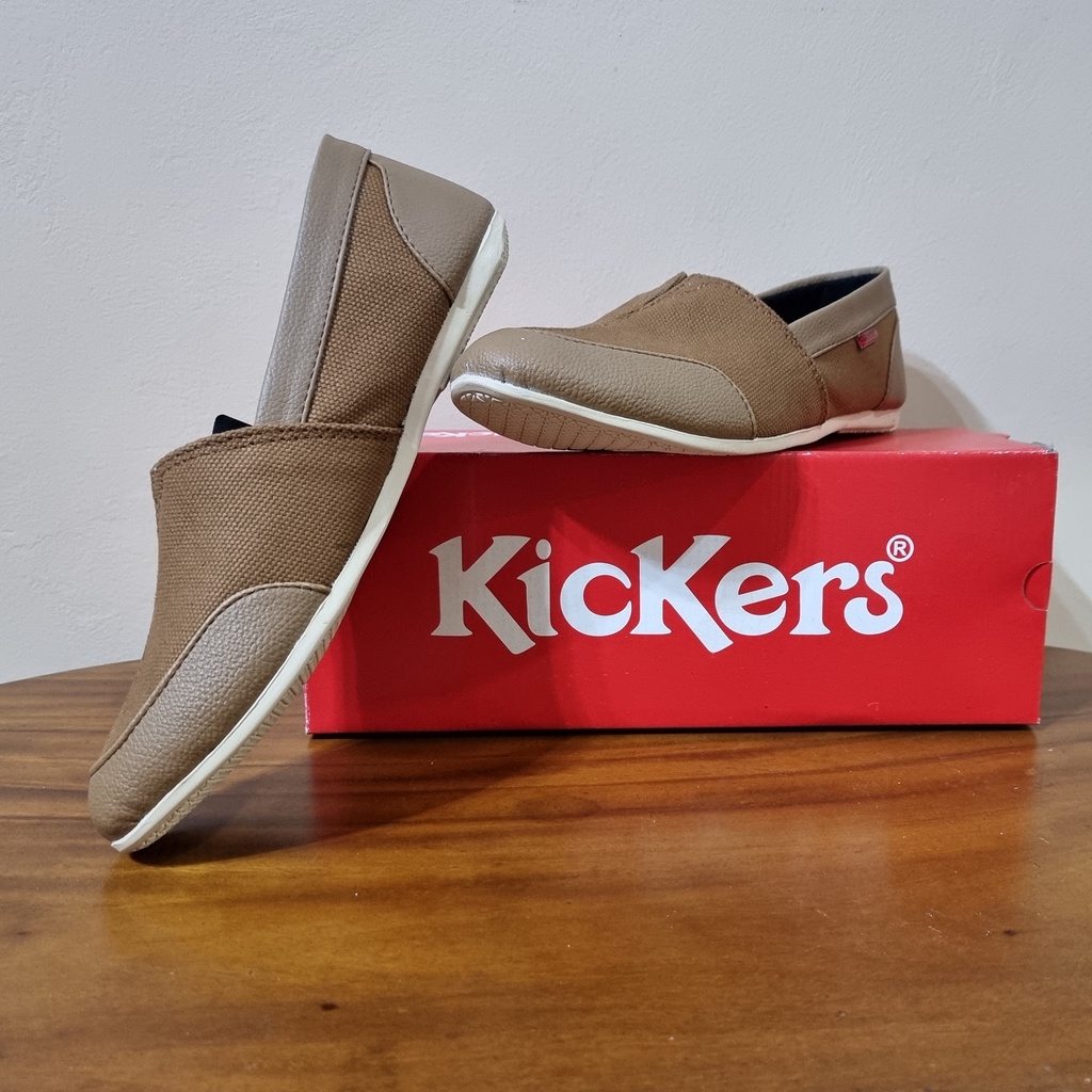 Sepatu wanita import murah. Sepatu cewek terbaru 2021.   Sepatu slipon wanita terbaru. Sepatu wanita