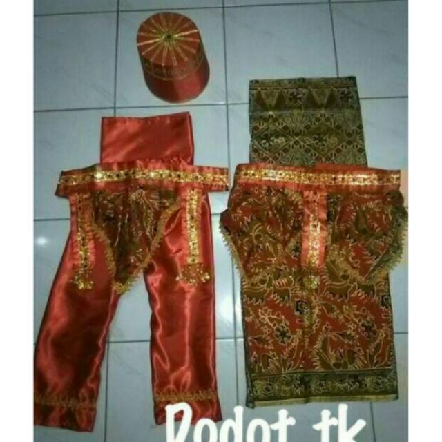 Baju dodotan anak