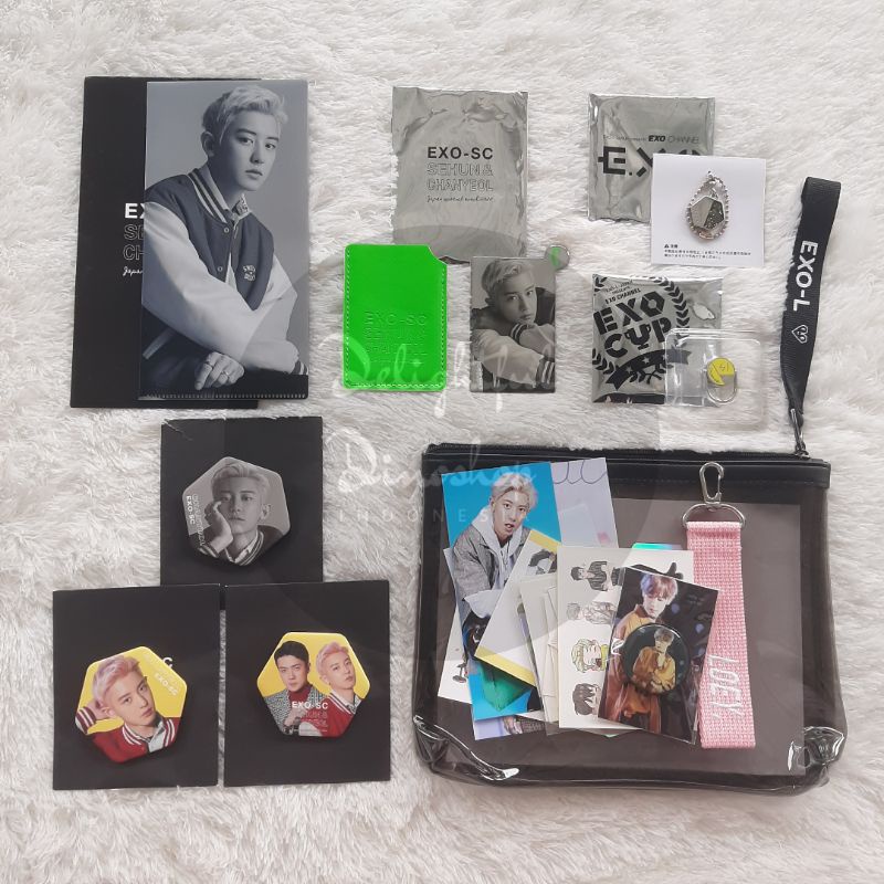 (READY STOCK) EXO-SC CHANYEOL SEHUN JAPAN FANMEET MERCHANDISE GOODS MIRROR BADGE MASK BUNDLE