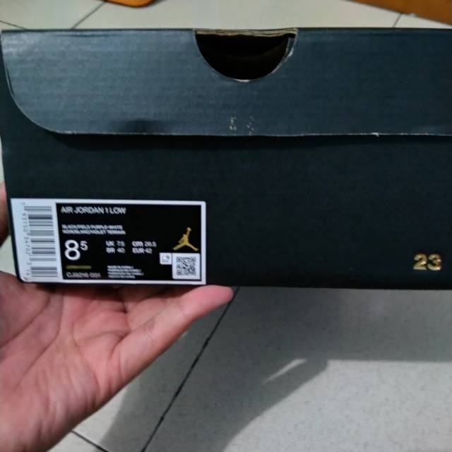 Nike jordan 1 low