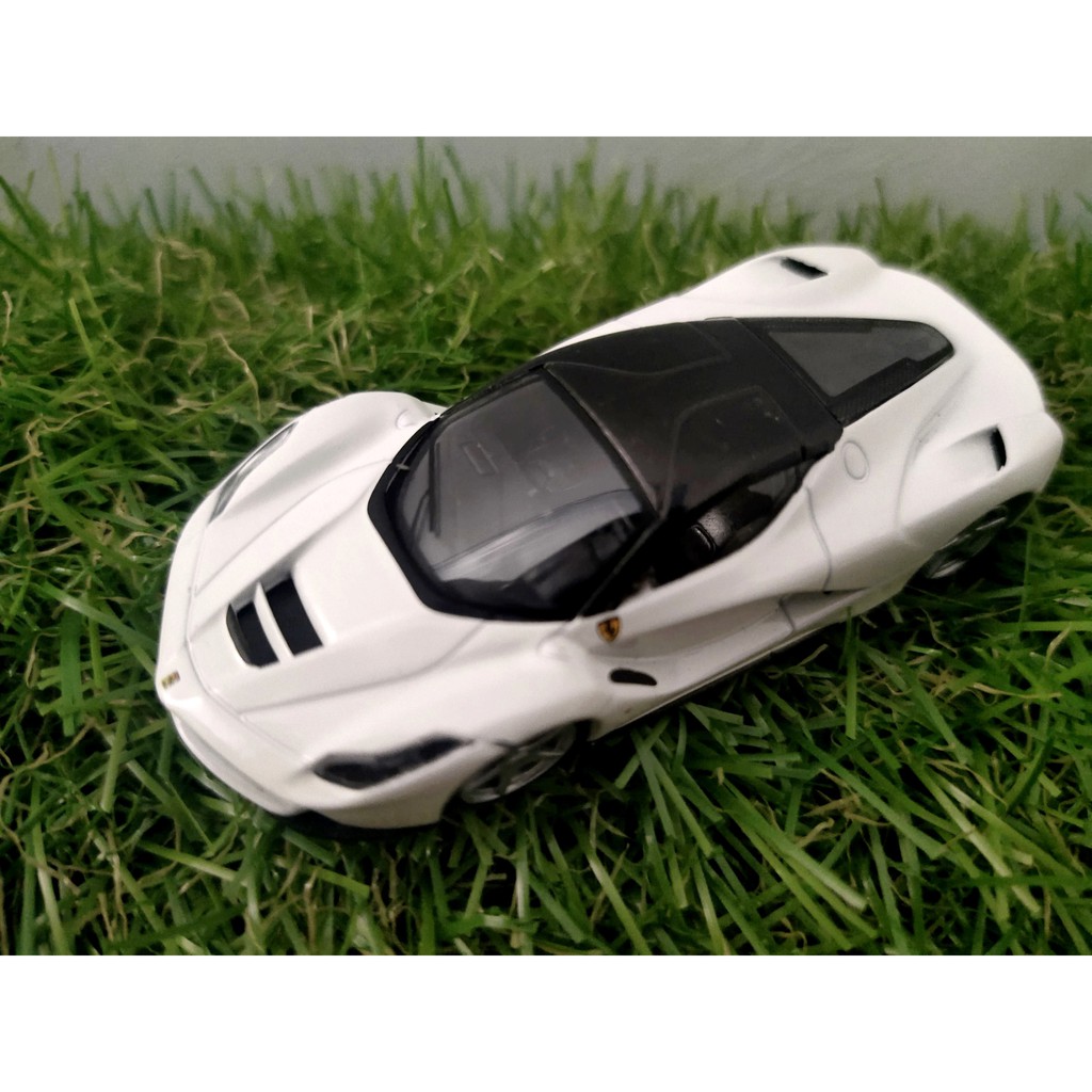 Diecast LaFerrari White 1:64 Kyosho Original Japan Diecast Ferrari