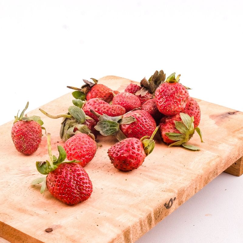 

BUAH STRAWBERRY / STROBERI 1 pax buah buahan segar sehat