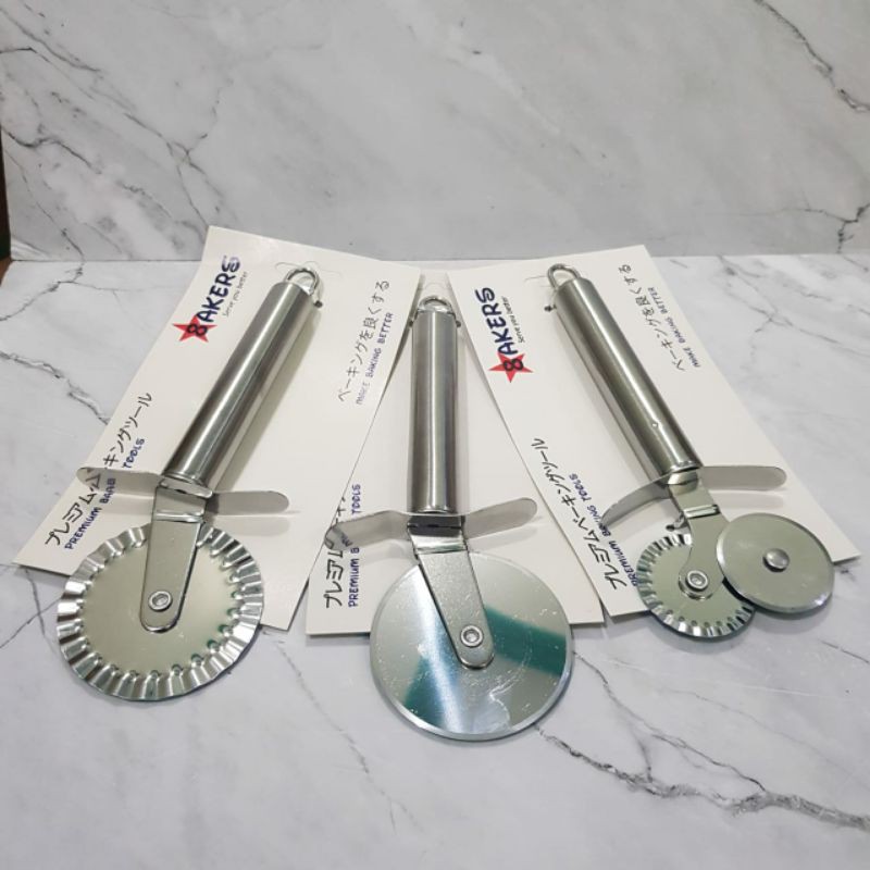 

Pizza cutter stainless 3 varian pemotong pizza roll pisau pizza