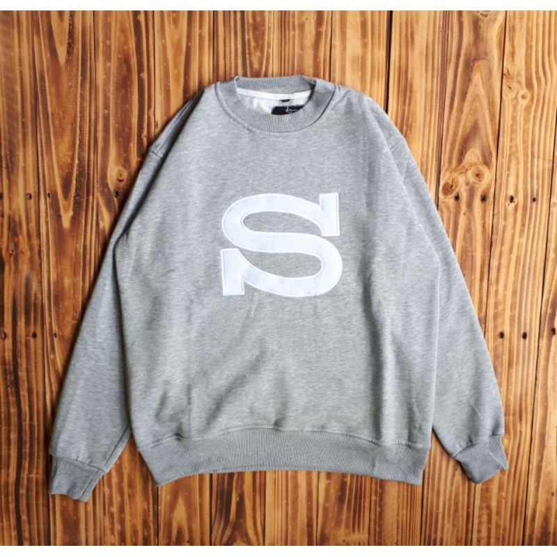 Crewneck Stussy Arch Aplikasi S Logo