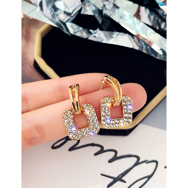 LRC Anting Fashion Earrings Diamond-studded Geometric Alloy V1100X