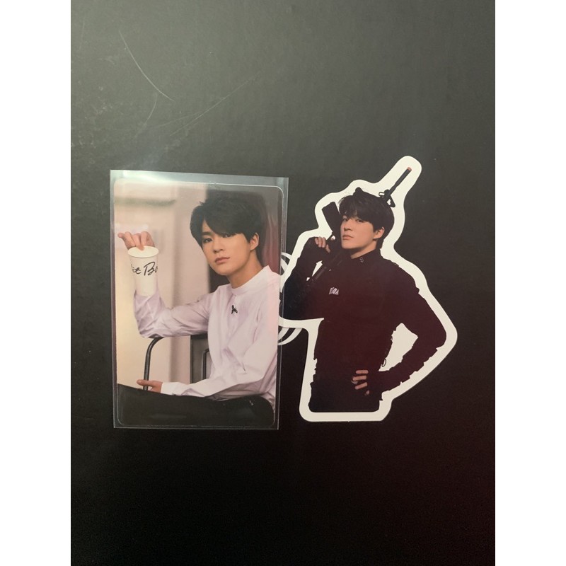 pc puff sticker jeno