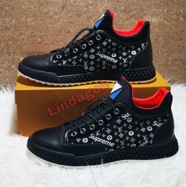 Sepatu lv sneaker mirror shoes lou is vuitton