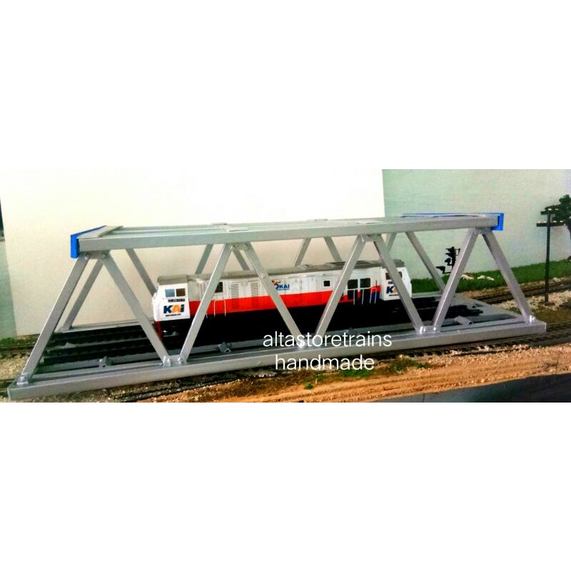 Miniatur jembatan Kereta api 40