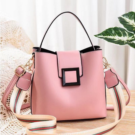 237, tas wanita selempang import fashion tas wanita cantik best seller terlaris dan terkiniian rdie fashion wanita terbaikk