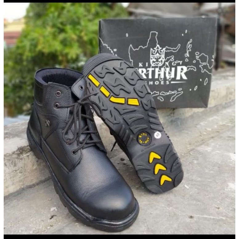 KING ARTHUR SAFETY SHOES [KA 025] 100% DI BIKIN DENGAN KULIT SAPI ASLI