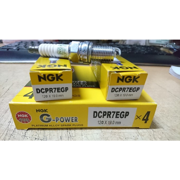 Busi Xenia 1300 VVT-i NGK Platinum / G-Power -62053-