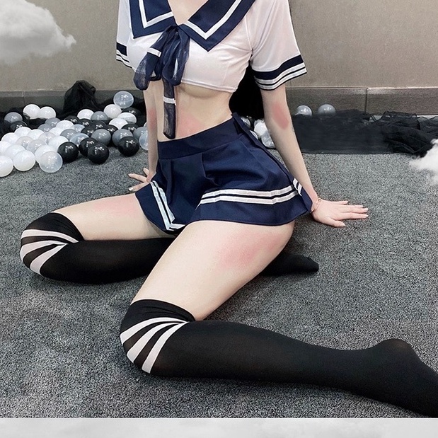 Kaos Kaki Wanita setinggi lutut Garis Strip Panjang Korean Style kaus kaki olahraga dan kaus kaki Cosplay 3D52