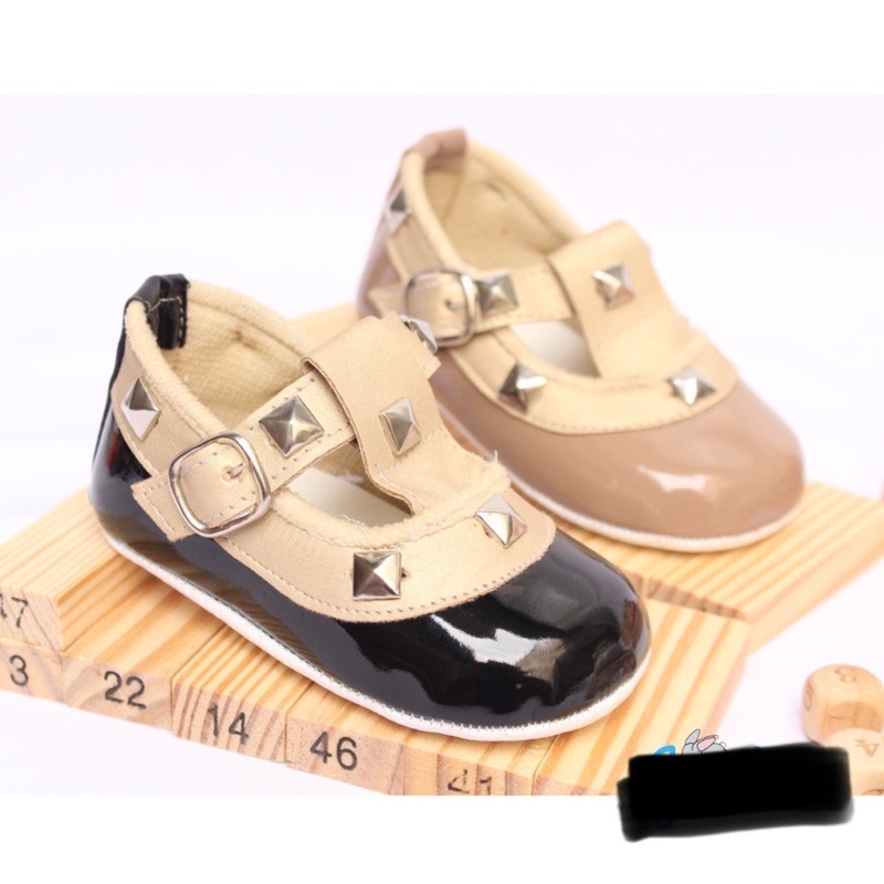 Sepatu Balet Piramid Sepatu baby pre walker anak belajar jalan / sepatu bayi gendong baby shoes