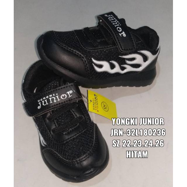 Sepatu anak yongki junior