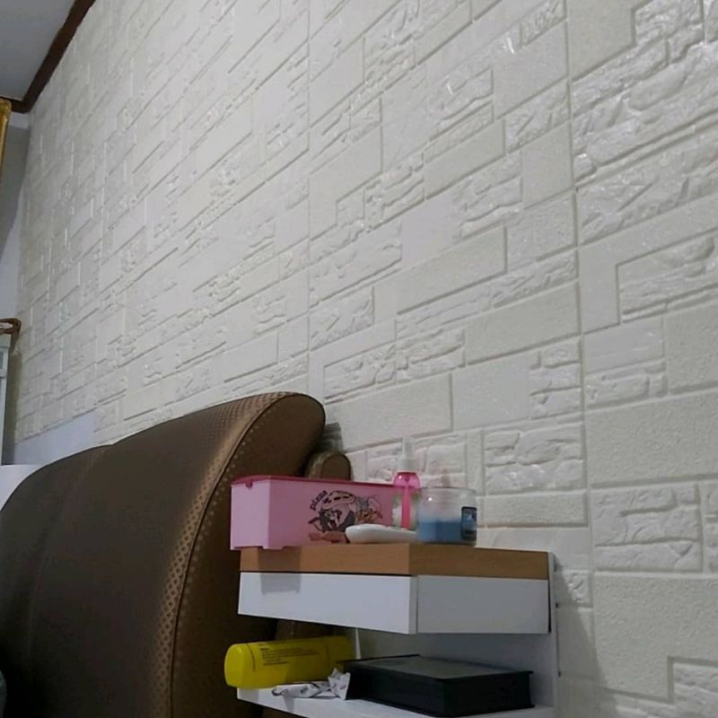 wallpaper sticker foam 3D permukaan timbul motif batu alam acak putih