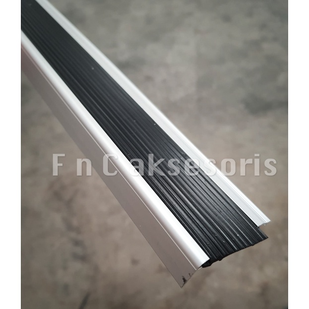 STAIR NOSING/ STEP NOSING ALUMINIUM SNAL