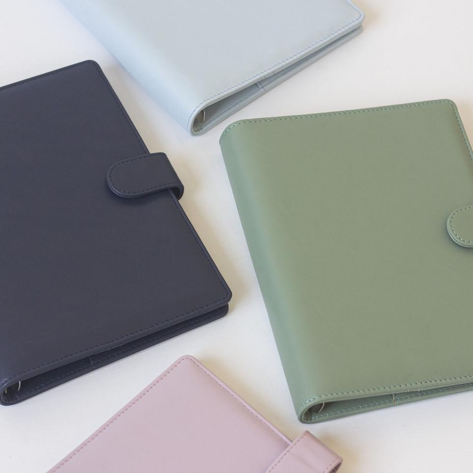 

Tidak Diragukan.. Paperie Lab - Leather Binder A5 6 rings