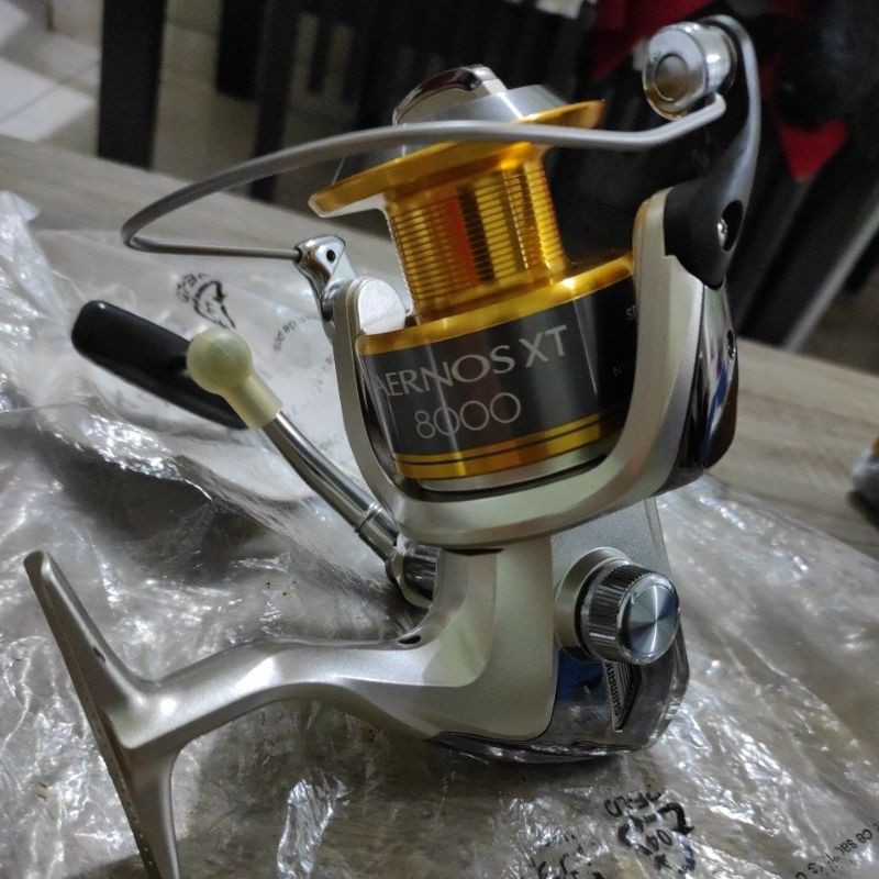 Shimano Aernos xt 8000 second like new