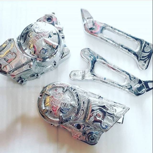 Bak Mesin Rx King & Footstep Belakang Krom Ukir