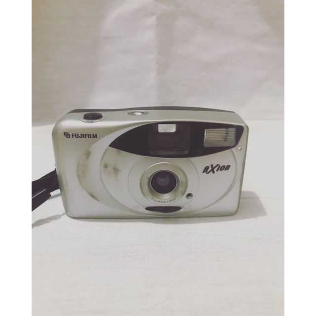 Kamera Analog Fujifilm axion