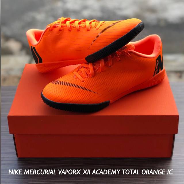 Nike Mercurial VaporX XII Academy Total Orange IC