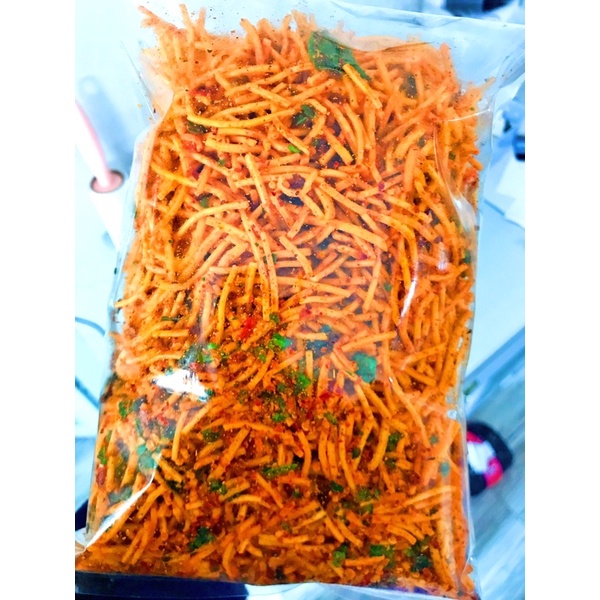 mie kriuk pedas daun jeruk 1kg