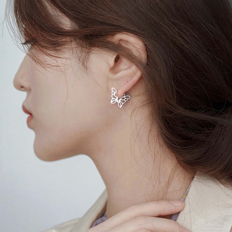 Fancyqube Anting Hoop Desain Butterfly Hollow Bahan 925 Sterling Silver Untuk Wanita