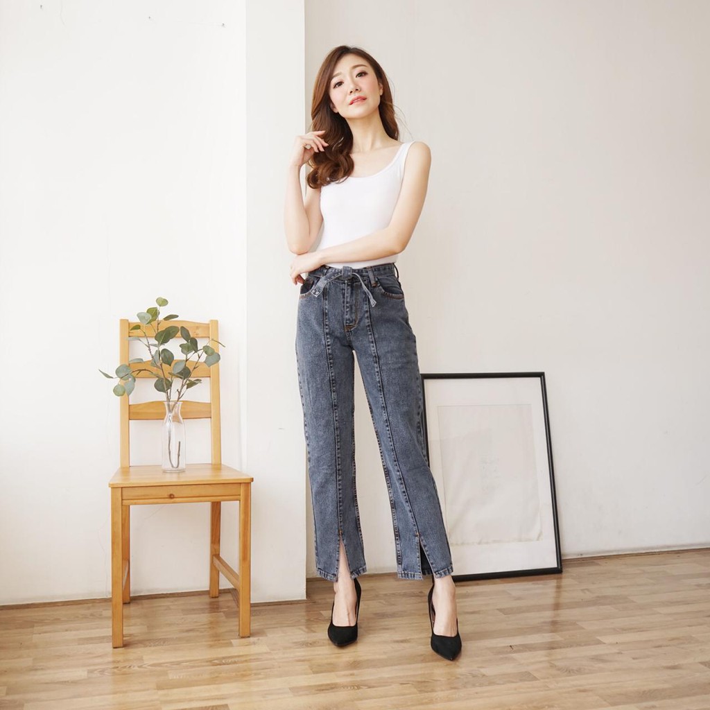 FWR - CITA BOYFRIEND JEANS CUT FREE BELT