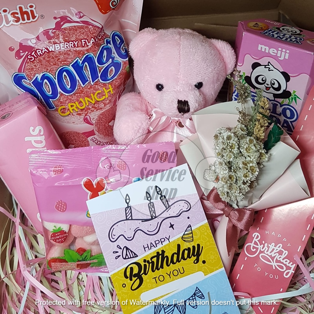 

Paket Gift Box Birthday Hampers Ulang Tahun Ready Siap Kirim Parcel Snack Gift Box Plus Boneka Plus Kartu Ucapan