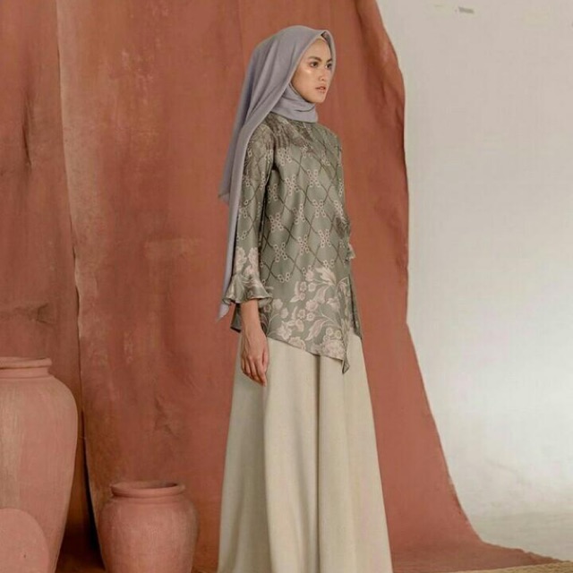 Sumbawa Blouse Wearing Klamby - forest size M & L