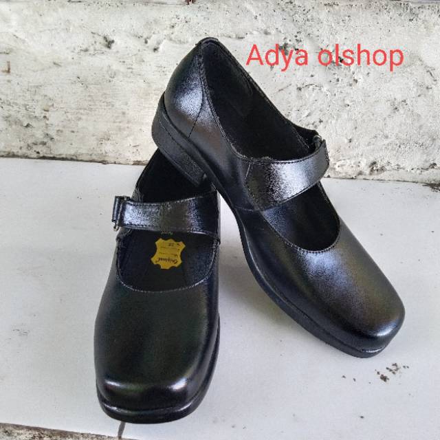 Sepatu paskib kulit asli pantofel kulit asli pantopel sepatu dinas kerja maupun sekolah kulit asli