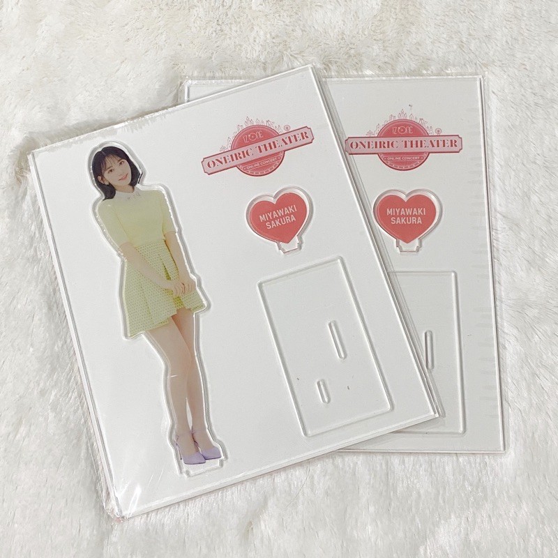 [ ready stock ] izone iz*one oneiric theater goods acrylic standee sakura minju