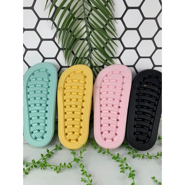 Sandal Korean Style MINISO Soft Slipper Anti Slip Elastic Empuk