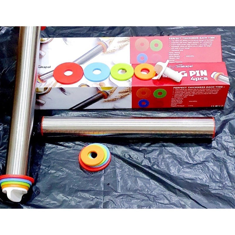 

Gilingan Kue 4 ukuran ada penggaris ukuran/centi nya di gagang 1 roll / Rolling Pin 4 in 1 Makapal