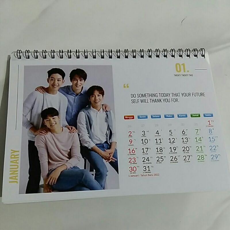 

kalender meja custom