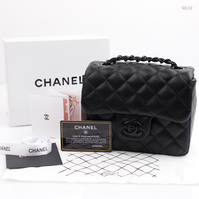 Chanel Flap Mini so black