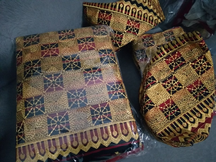 Set Tumpal Papa Mama