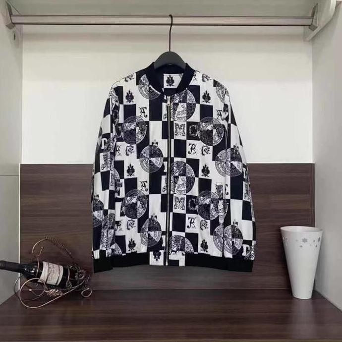 Barang Bagus Jaket Versace Pria Mirror 1:1 Quality / J002 STOK TERBATAS