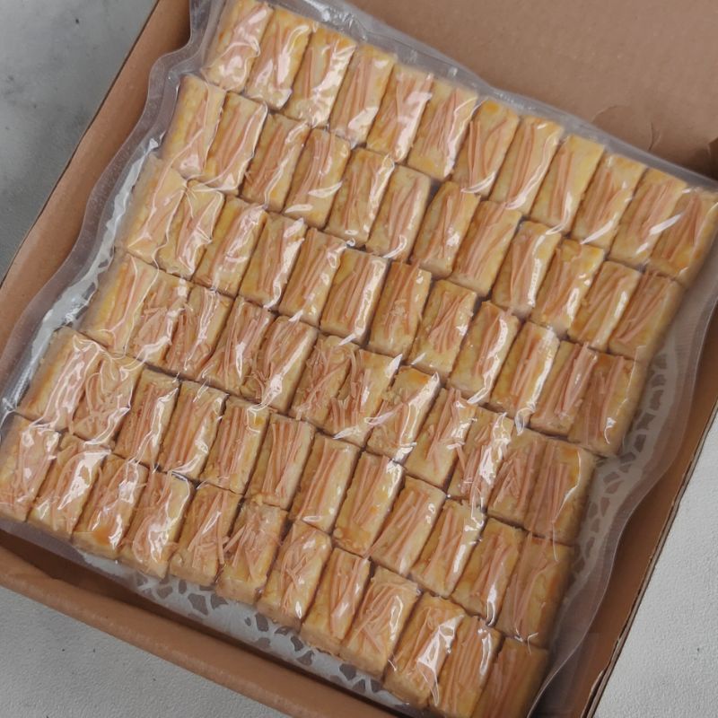 

GLUTEN FREE KASTENGEL WYSMAN (FULL KEJU EDAM)