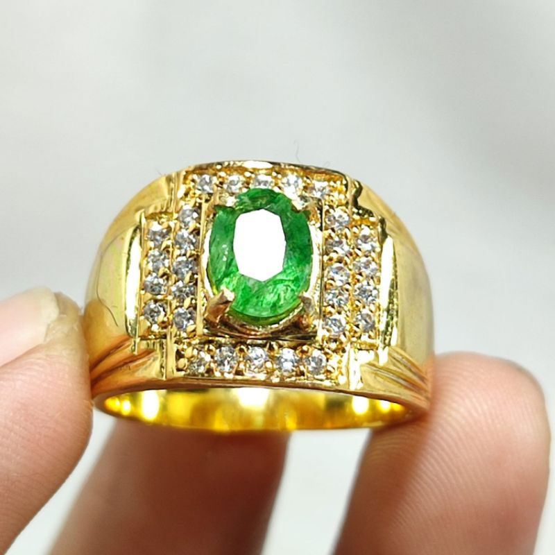 Batu Zamrud Colombia Asli Natural