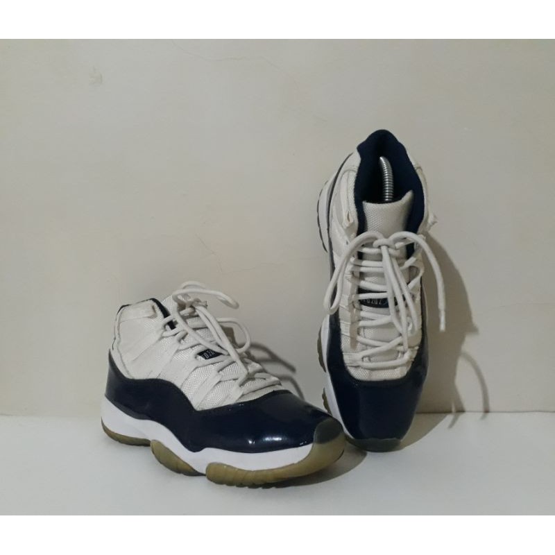 Sepatu Nike Air Jordan 11 Retro Second Original