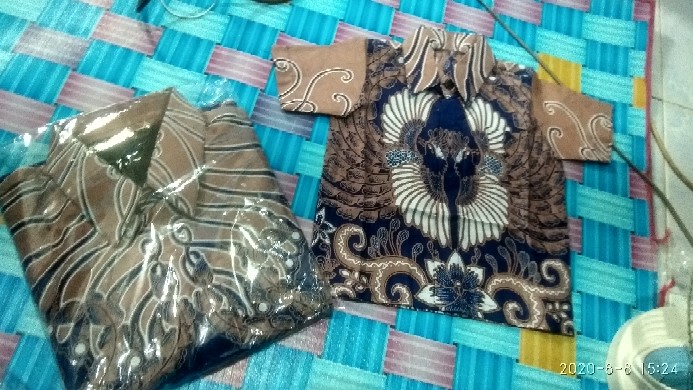 Peksi Wiyasa Biru Kemeja Batik Pria Full Furing Katun Primisima Eksklusif Batik Navy Dongker