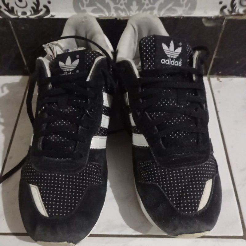 sepatu branded second original