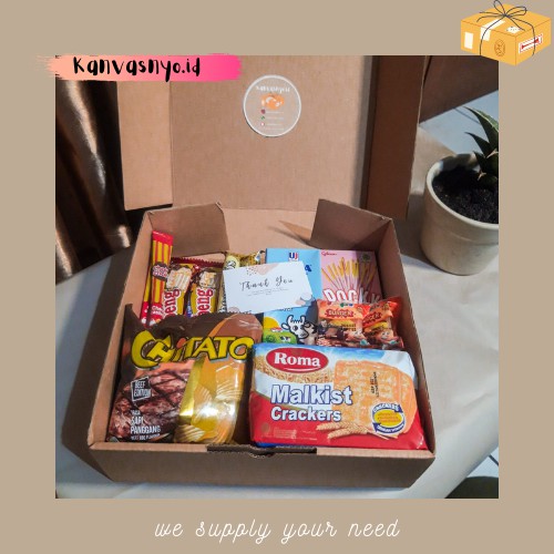 Hampers Snack Kit C / Birthday Gift, Graduation Gift, Farewell Gift